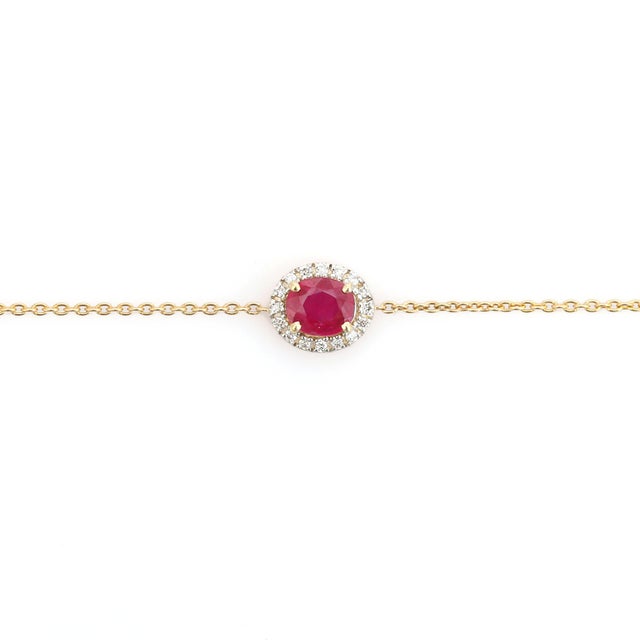 English Style Natural Ruby Diamond Delicate Chain Bracelet in Solid 14k Gold For Sale - Image 4 of 17