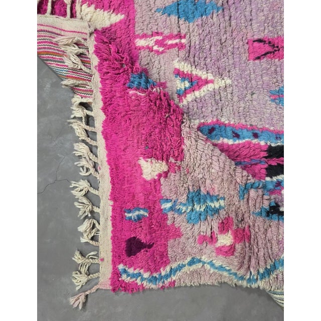 2020s Mauve Handwoven Berber Wool Rug - 9.7 X 5.6 Ft For Sale - Image 5 of 8