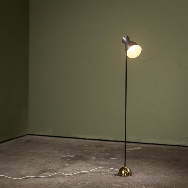 Model 57/416 Floor Lamp in Brass, Nickel-Plated Steel, and Aluminum by Dieter Schulz for Wohnbedarf AG, Switzerland, 1950s For Sale - Image 3 of 9