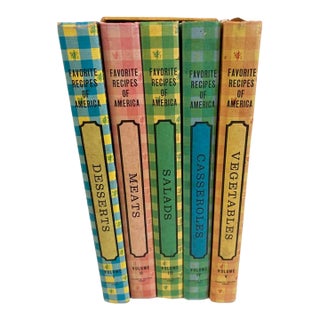 Favorite Recipes of America Five-Volume Set 1960’s Edition For Sale