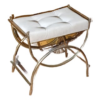 1960s Vintage Mid Century Hollywood Regency Beige Velvet Vanity Bench Stool For Sale