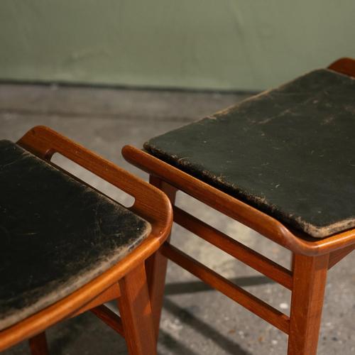 Teak Stools with Black Leather Cushions by P. Jensen, Denmark, 1960s, Set of 2 For Sale - Image 5 of 10