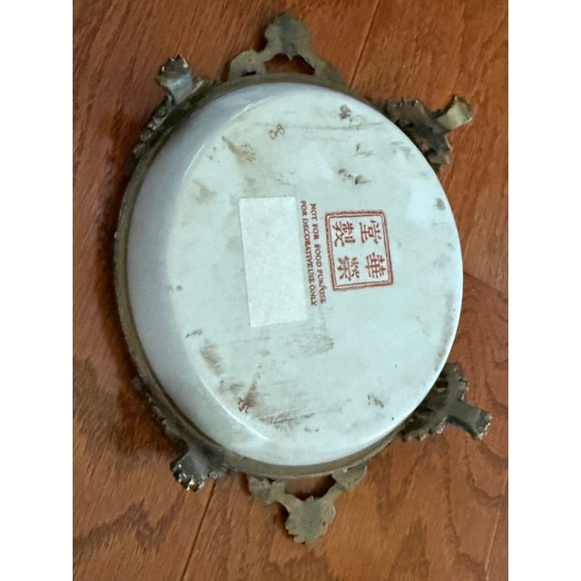 Exquisite Antique Hua Rong Tang Zhi Porcelain Brass Footed Decorative Trinket Plate For Sale In Baltimore - Image 6 of 12