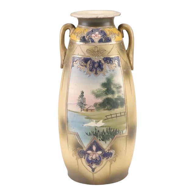 Early 20th Century Japanese Meiji Period Hand Painted & Gilt Satsuma Amphora Porcelain Vase For Sale