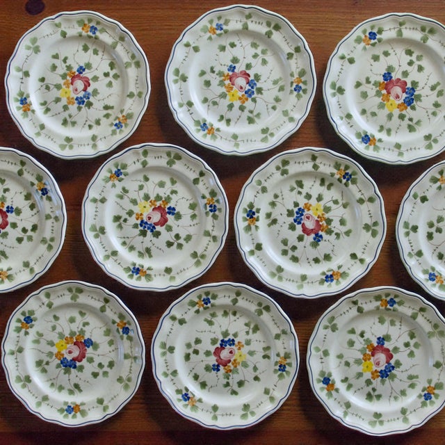 Large French Hand-Painted Plates from Longchamp, 1950, Set of 10 For Sale - Image 6 of 9