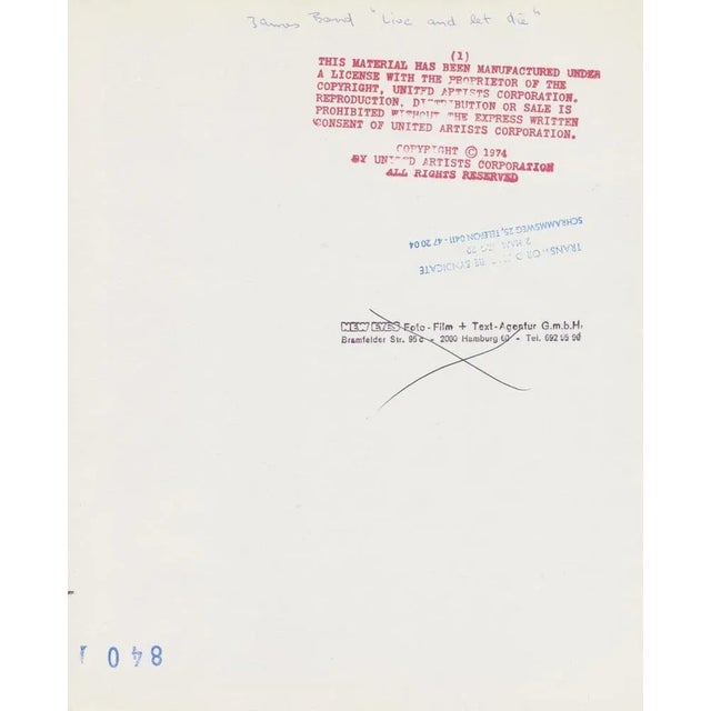 James Bond: Live and Let Die, UK, 1973, Photographic Print For Sale - Image 3 of 4