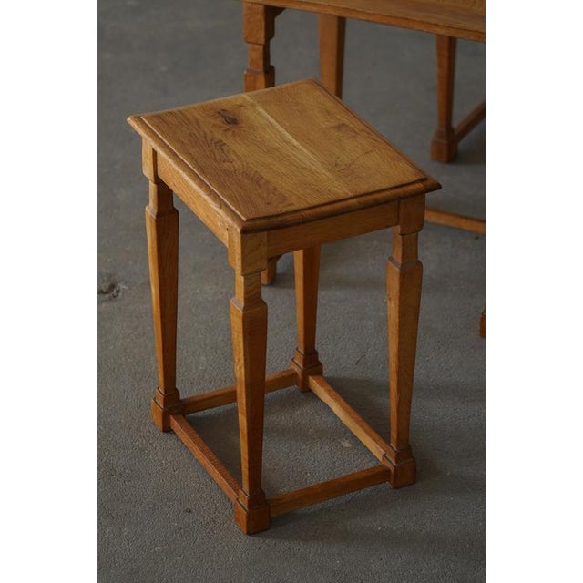 1960s Mid-Century Danish Nesting Tables in Oak, 1960s, Set of 3 For Sale - Image 5 of 18