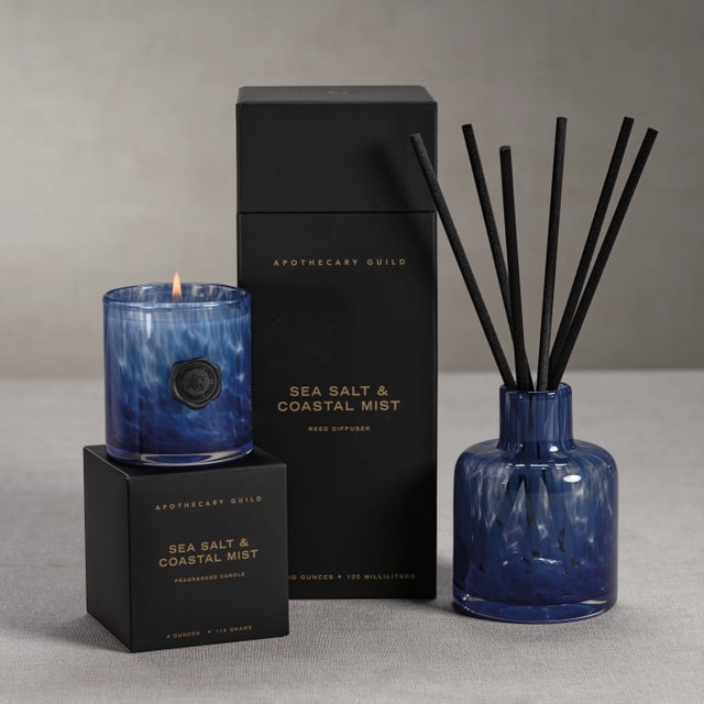 Kenneth Ludwig Chicago Apothecary Guild Sea Salt & Coastal Mist Diffuser For Sale - Image 4 of 5