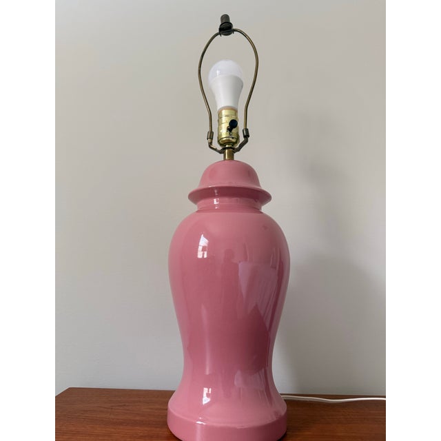 Vintage Mid-20th Century Bubble Gum Pink Ginger Jar Table Lamp For Sale - Image 11 of 12