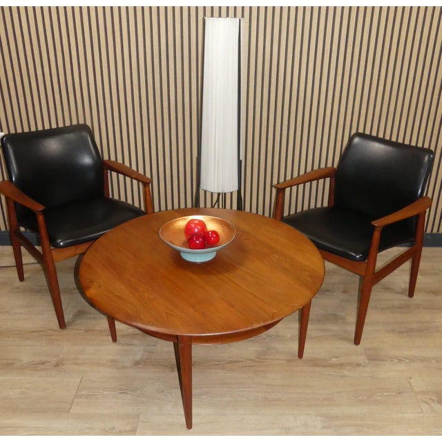 Brown Model 515 Minerva Round Coffee Table in Teak by Peter Hvidt & Orla Mølgaard-Nielsen for France & Son, 1960s For Sale - Image 8 of 12