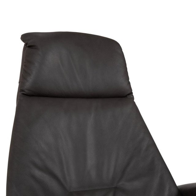 Animal Skin Minako Armchair in Leather from Mondo For Sale - Image 7 of 18