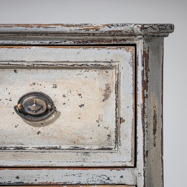 Neoclassical Chest of Drawers, 1800 For Sale - Image 5 of 8