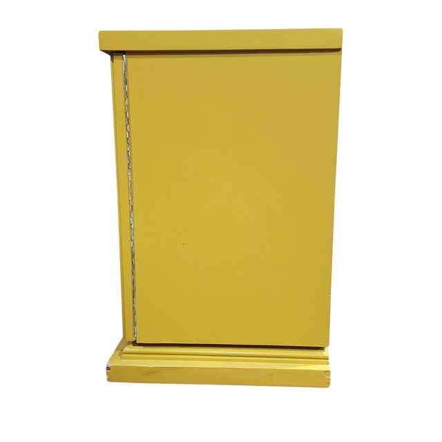 1950s Mid Century Modern Pantry Sideboard For Sale In Atlanta - Image 6 of 9