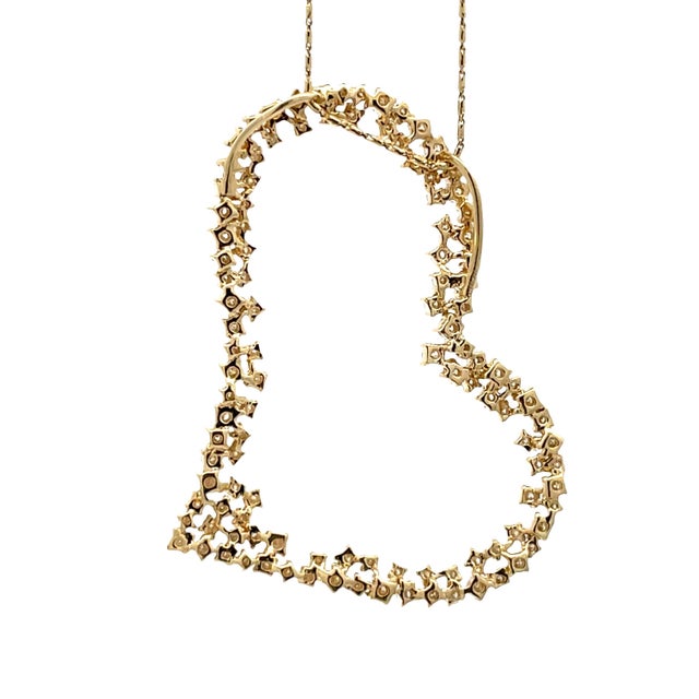 14k Yellow Gold 2.30 Carats Natural Diamond Heart Necklace For Sale In New York - Image 6 of 13