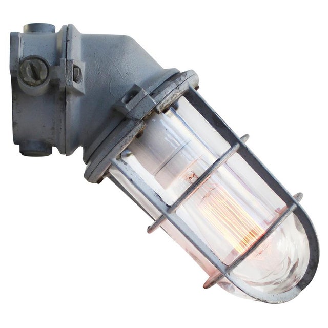 Industrial Vintage Industrial Clear Glass Wall Lamp from Industria Rotterdam For Sale - Image 3 of 5