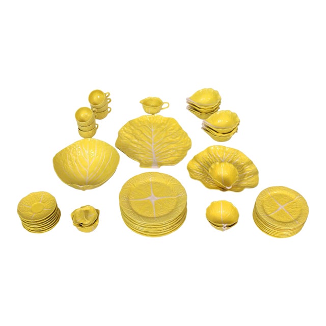 1950s Vintage Selca Yellow Majolica Cabbage Plate Set- 42 Pieces For Sale