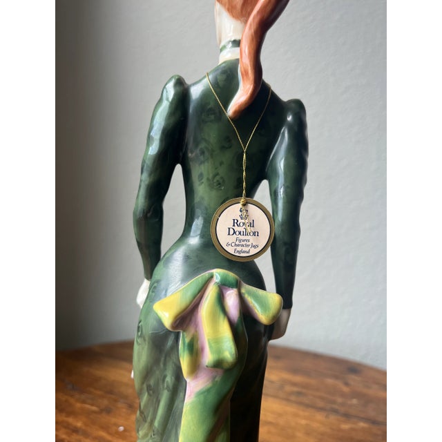 Royal Doulton 1970s Royal Doulton Lady Figurine a La Mode Hn 2544 For Sale - Image 4 of 7