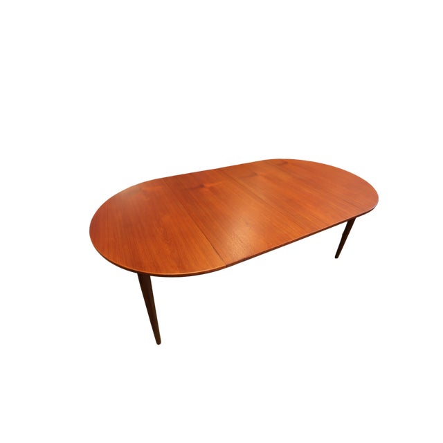 Wood Round Danish Dining Table in Veneered Teak with Extension Leaves, 1960s For Sale - Image 7 of 14