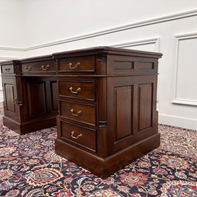 Classic English Green Leather Desk For Sale - Image 6 of 18