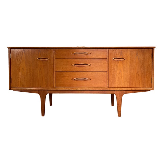 Mid-Century Modern Teak Sideboard from Jentique, 1960s For Sale