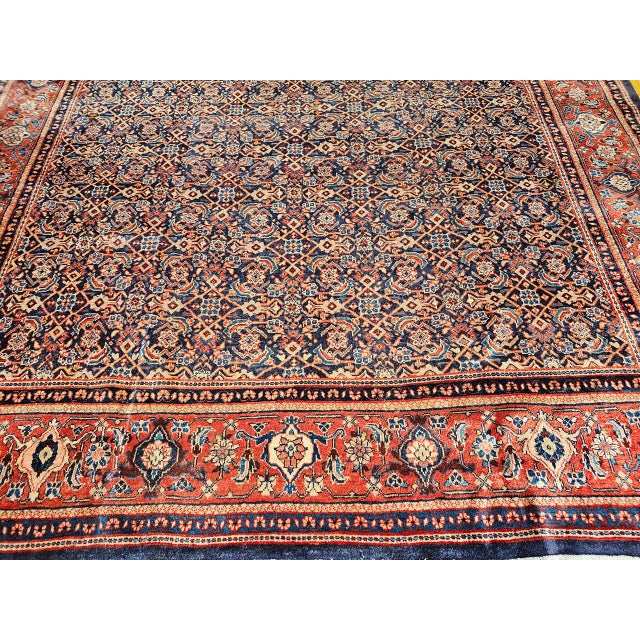 1900 - 1909 Vintage Persian Mahal Sultanabad Rug, Hand-Knotted Wool, Geometric Pattern, Navy & Red, 10x13 For Sale - Image 5 of 10