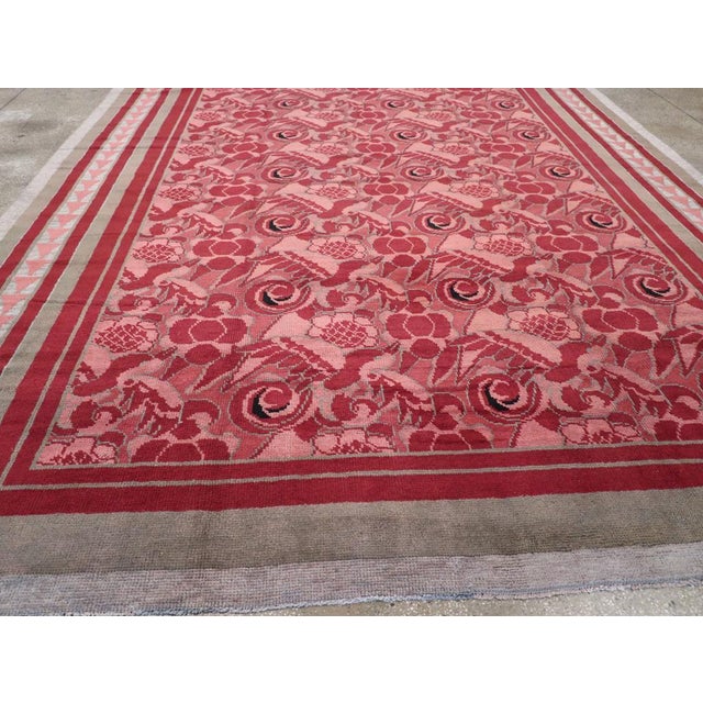Galerie Shabab Collection Mid-20th Century Belgian Art Deco Room Size Carpet For Sale In New York - Image 6 of 8