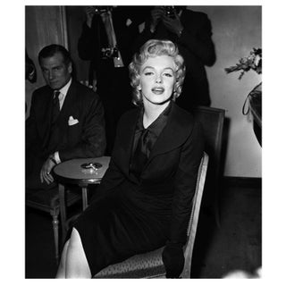 'Marilyn Monroe at the Savoy Hotel' Unframed Archival Pigment Print For Sale