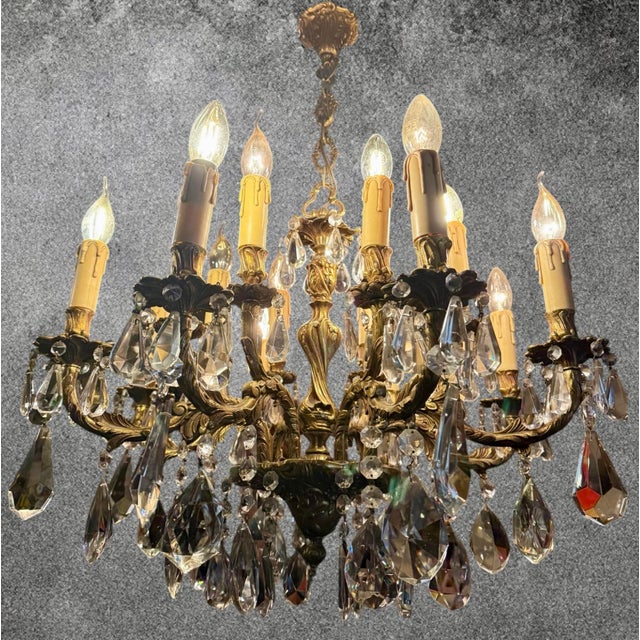 Antique French Louis XV Crystal Chandelier, 1890s For Sale - Image 3 of 16