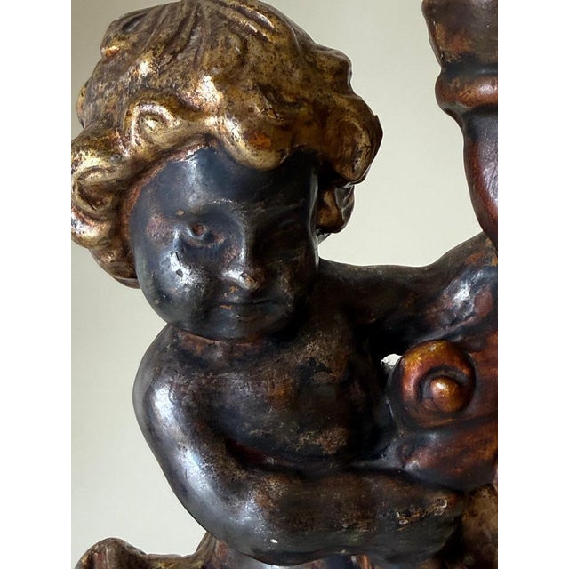 Italian Putti Table Lamps in Giltwood, 1970s, Set of 2 For Sale - Image 12 of 18