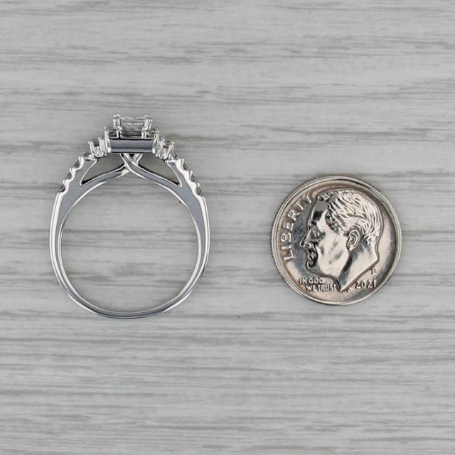 0.91ctw Princess Diamond Halo Engagement Ring 14k White Gold Size 7.75 For Sale In Greensboro - Image 6 of 8