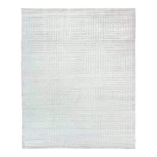 Exquisite Rugs Chesterfield Hand Loom Bamboo Silk Light Beige - 10'x14' For Sale