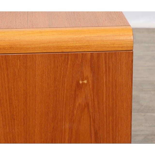 Wood Mid-Century Modern Danish Teak "Waterfall" Side Table by Trioh For Sale - Image 7 of 10