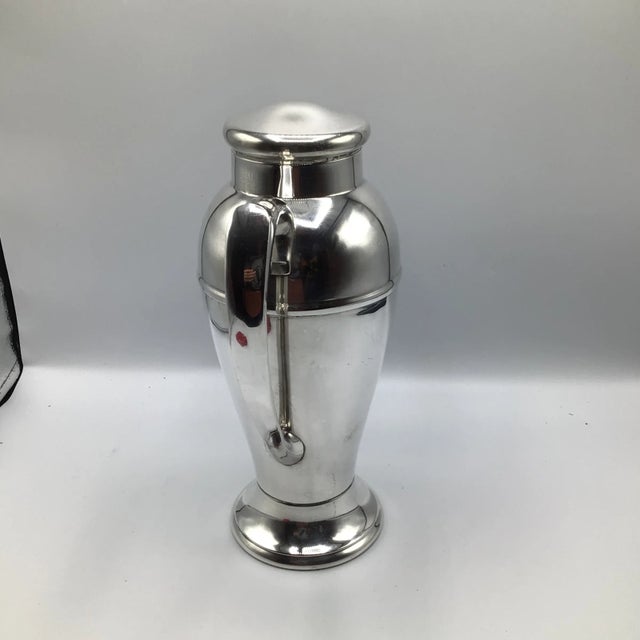 1930s 1930's Cocktail Shaker International Silver Company For Sale - Image 5 of 12