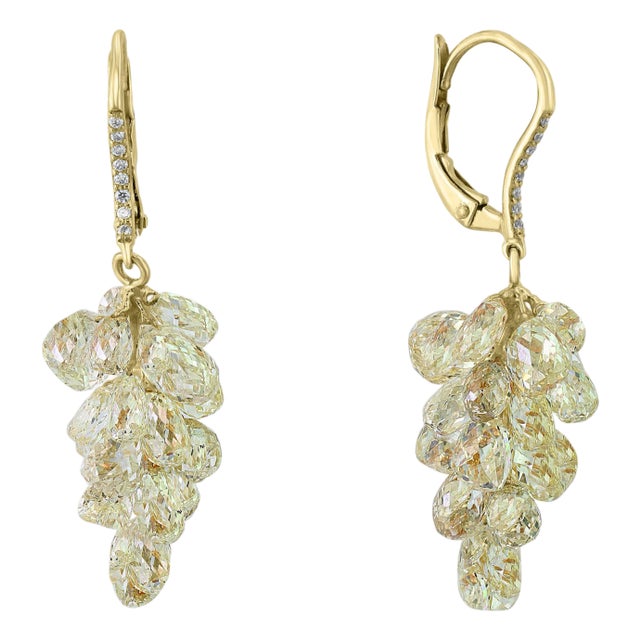 27 Carat Diamond Briolettes Hanging Drop Earrings 18 Karat Yellow Gold For Sale
