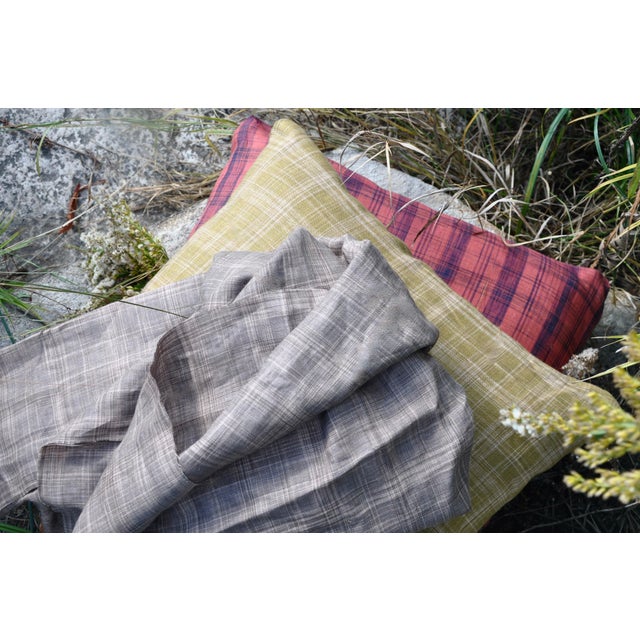 Contemporary Plum Textiles Cascade Marron Linen For Sale - Image 3 of 4