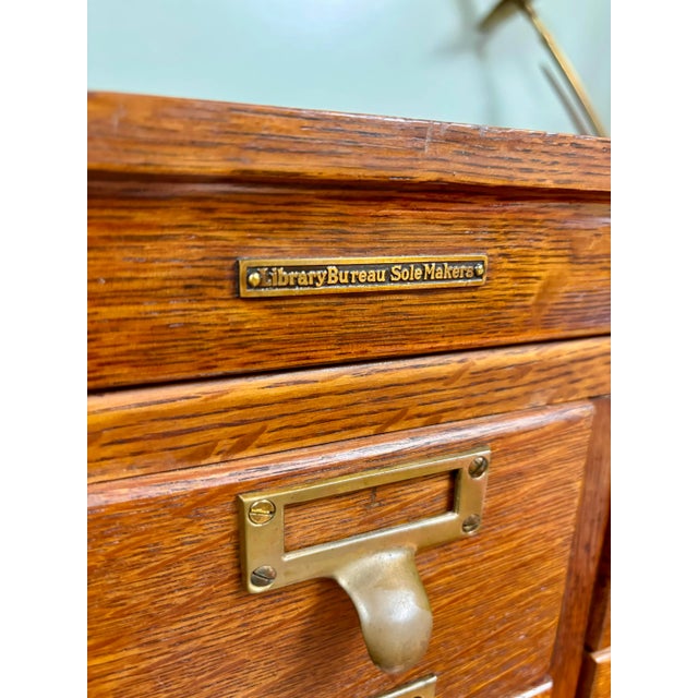 Brown Mid 20th Century Vintage Mid-Century Library Bureau Sole Makers 30 Drawer Card Catalog For Sale - Image 8 of 8