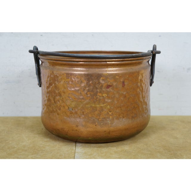 Antique Dovetailed Hammered Copper Stock Pot Cauldron Cooking Kettle Bucket 8.5" For Sale - Image 4 of 13