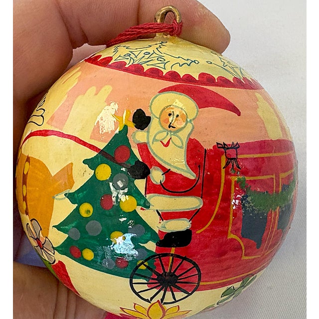 Vintage Bloomingdales New York City Papier-Mâché Christmas Ornaments in Bag- Set of 6 For Sale In West Palm - Image 6 of 12