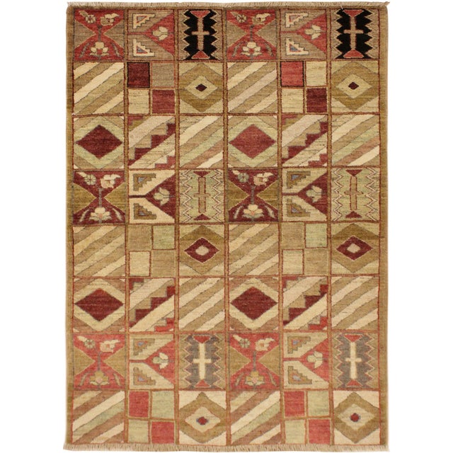 Boho Chic Gabbeh Beige/Red Wool Rug - 3'0'' X 5'2'' For Sale - Image 10 of 10