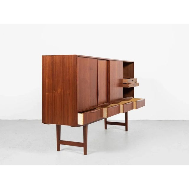 1960s Mid-Century Danish Highboard in Teak by E.W. Bach for Sejling Skabe, 1960s For Sale - Image 5 of 13