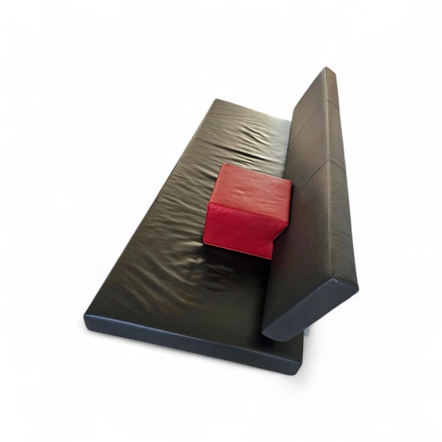 Martin Visser BR 02.7 Sofa/ Sofa bed / Daybed by ‘t Spectrum / 1980sBlack leather / red cushion BA 02 Width 192Depth...