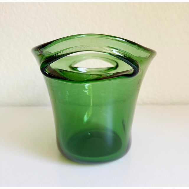 Empoli 1960s Italian Emerald Green Blown Glass Ice Bucket For Sale - Image 4 of 10