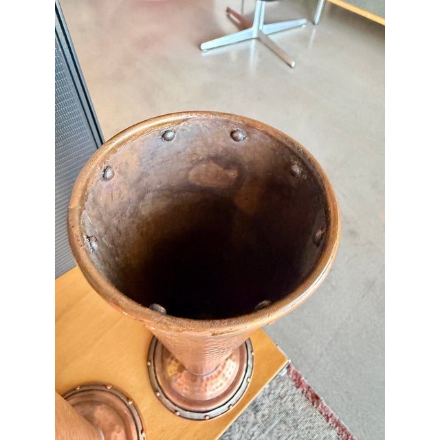 Copper Antique Arts & Crafts Riveted Copper Trumpet Vases Pair Joseph Heinrichs Benedict Art Studio Attr. For Sale - Image 8 of 14