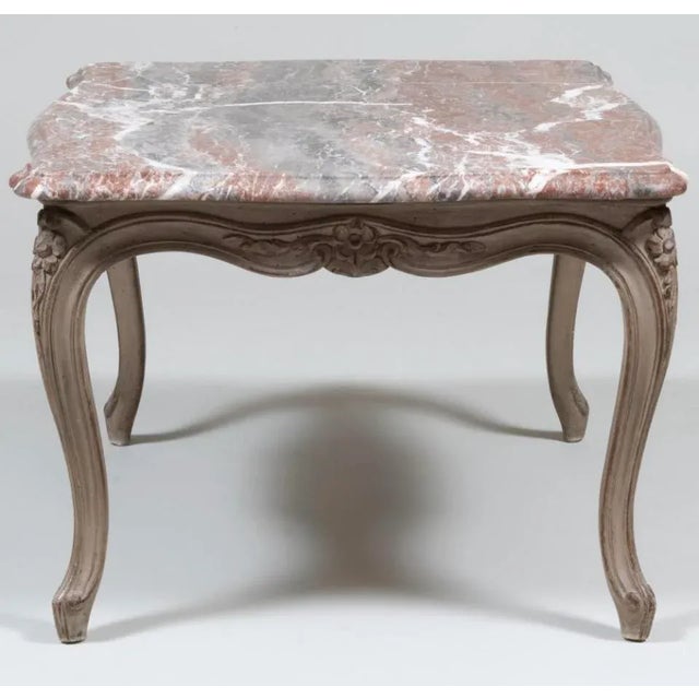 Louis XV French Purple Veined Marble Top Gray Patina Table For Sale In New York - Image 6 of 9