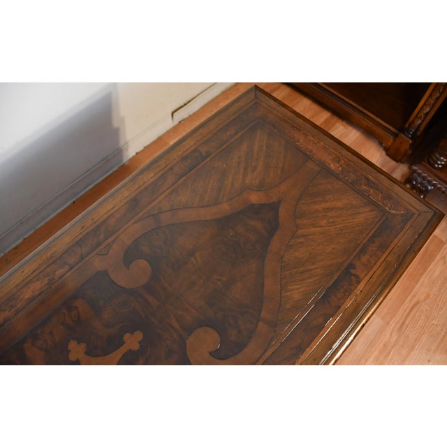 Thomasville 1970s Vintage Thomasville Furniture English Style Burl Walnut Console/ Sofa Table / Desk For Sale - Image 4 of 14
