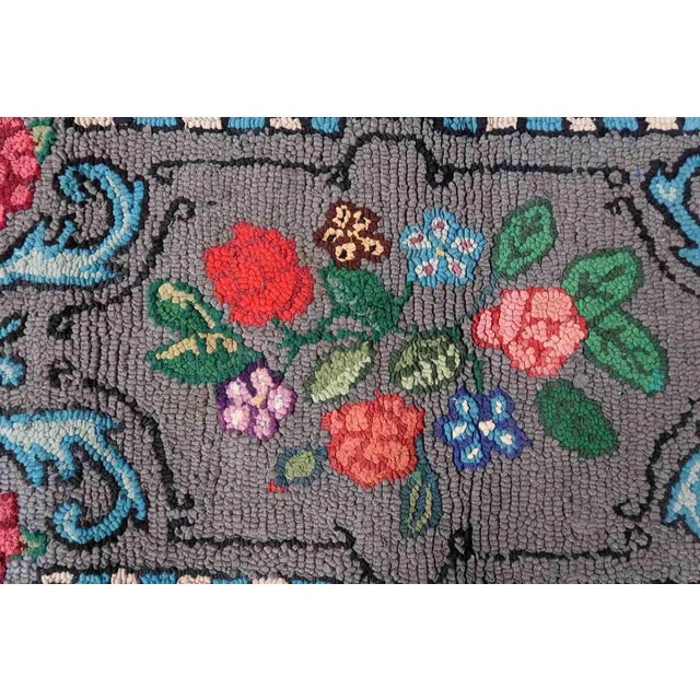 1900s Handmade Antique American Hooked Rug 1.6' X 3' For Sale In New York - Image 6 of 9