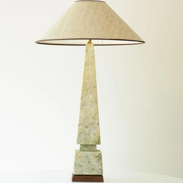 1970s Marble Table Lamp with Beige Silk Lampshade attributed to R. Houben, 1970s For Sale - Image 5 of 10