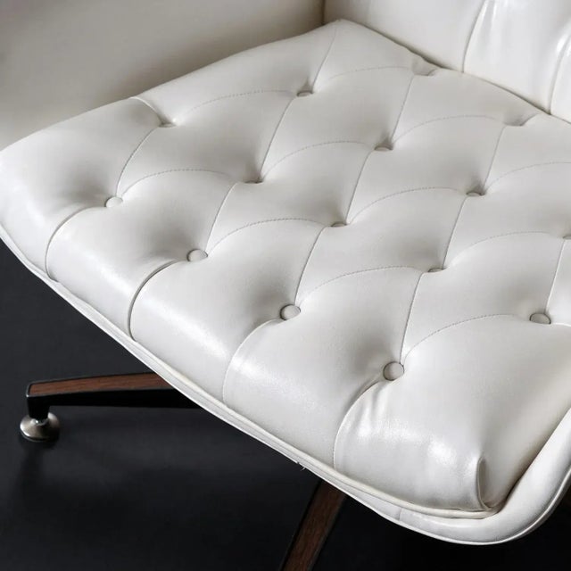 White Restored George Mulhauser Plycraft Style White Lounge Chair With Ottoman For Sale - Image 8 of 9