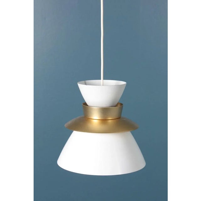 Mid-Century Modern Danish Sundowner Pendant Lamp by Jørn Utzon for Nordisk Solar, 1950s For Sale - Image 3 of 8