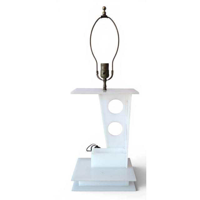 Vintage Mid Century Modern Lucite Moss Table Lamp, 1950s ~ No Figurine For Sale